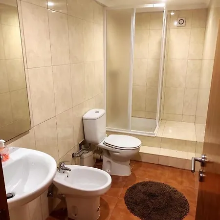 Casa T4 Perto Da Praia Hébergement de vacances